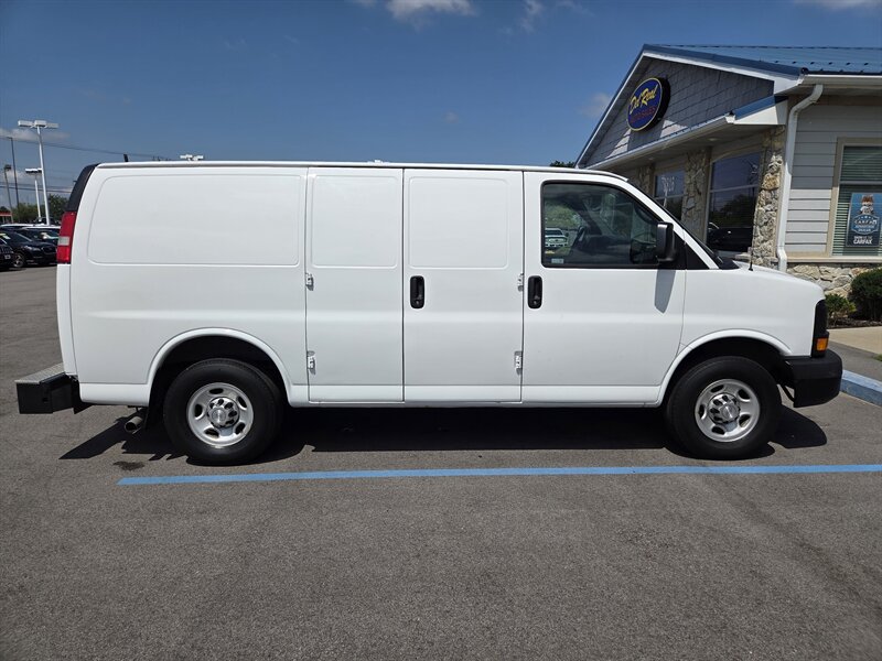 chevrolet express cargo 2015 1GCWGFFG8F1280167 image chevrolet express cargo 2015 1GCWGFFG8F1280167 image